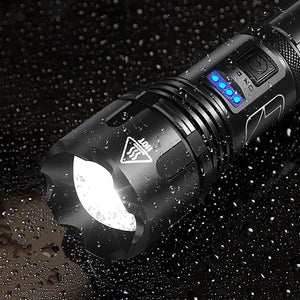 XHP50 Waterproof Zoomable Bright Flashlight